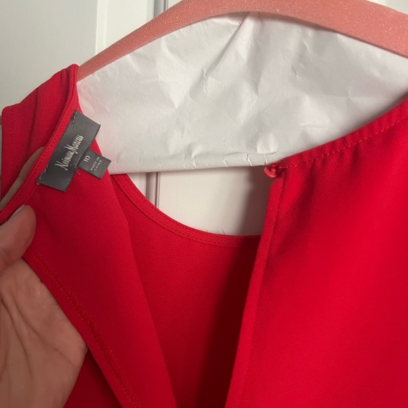 Neiman Marcus Coral Dress 🪸 - Picture 4 of 5